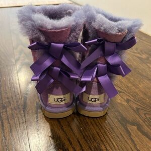 UGG Toddler Girls, Size 10.
